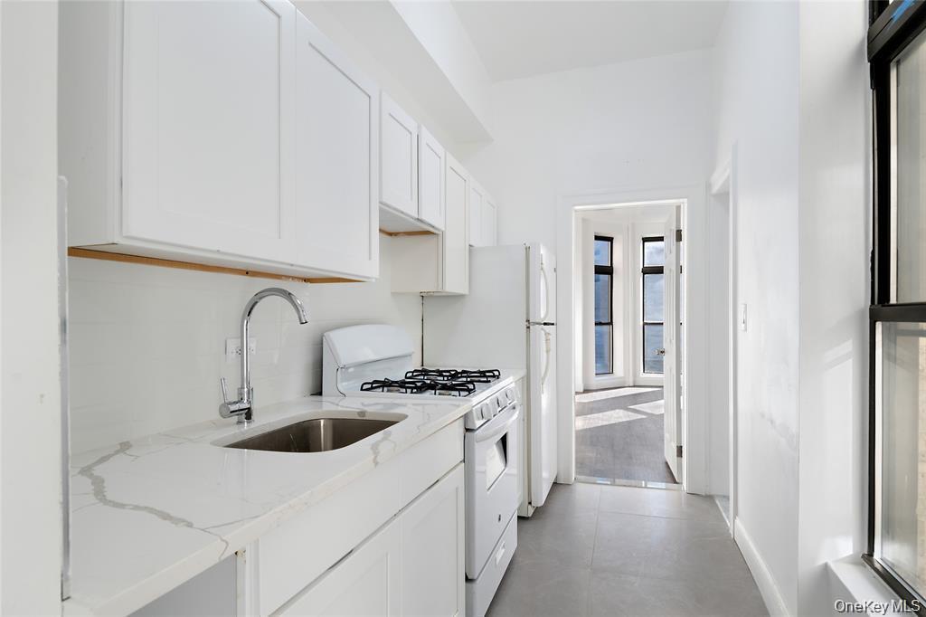 2117 5 Avenue – For Sale photo 6