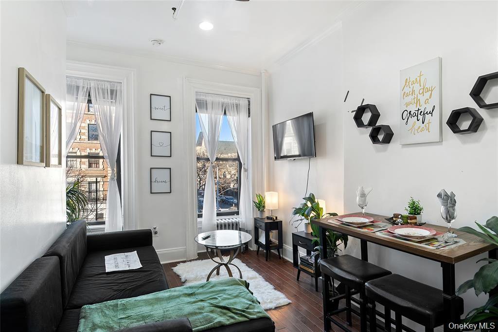2117 5 Avenue – For Sale photo 9