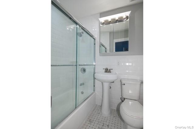 417 Windmill Avenue, Unit 417-D photo 9
