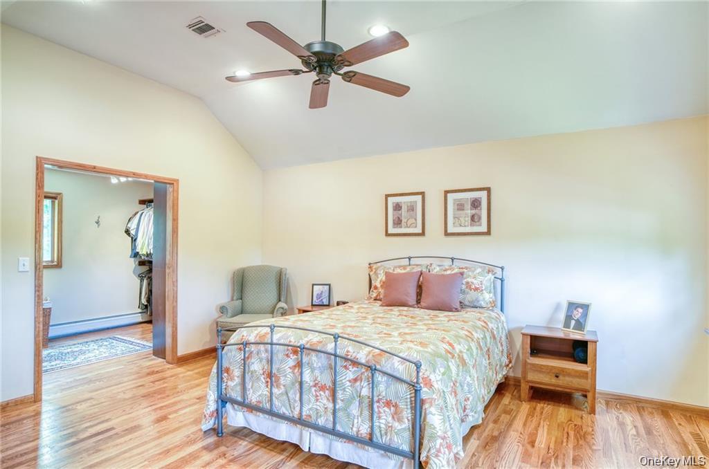 8 Roberts Drive – For Sale photo 10