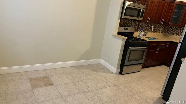1138 E 84th Street – For Rent photo 4