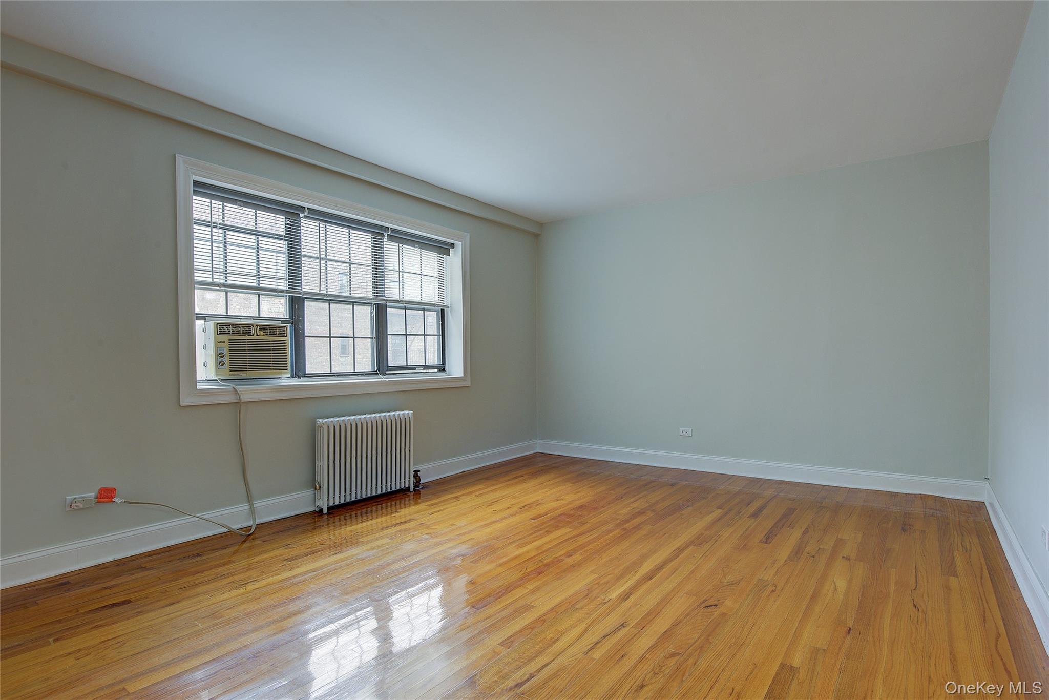 78-35 147th Street, Unit 2E photo 7