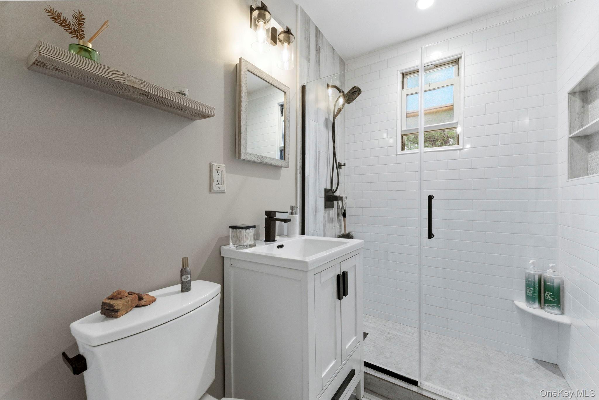 2 Bryant Crescent, Unit #1N photo 19