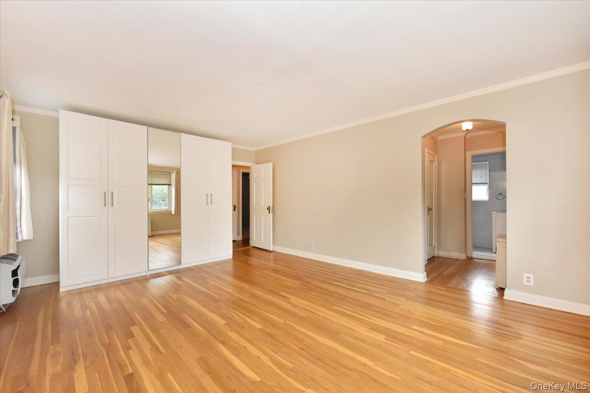7503 196th Street – For Rent photo 7
