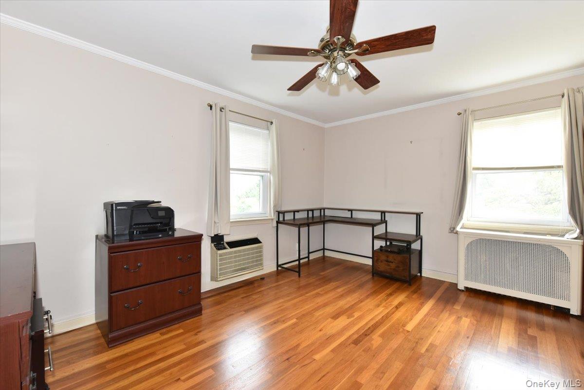 7503 196th Street – For Rent photo 10