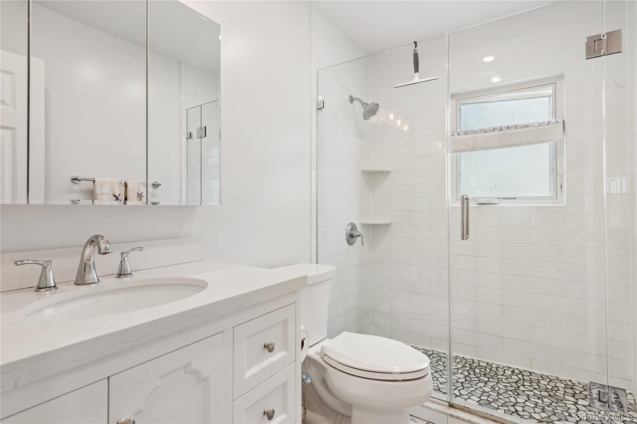 87 Bay Street – For Rent photo 14