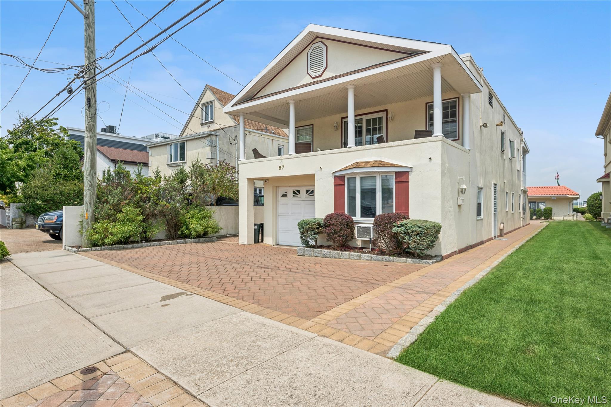87 Bay Street – For Rent