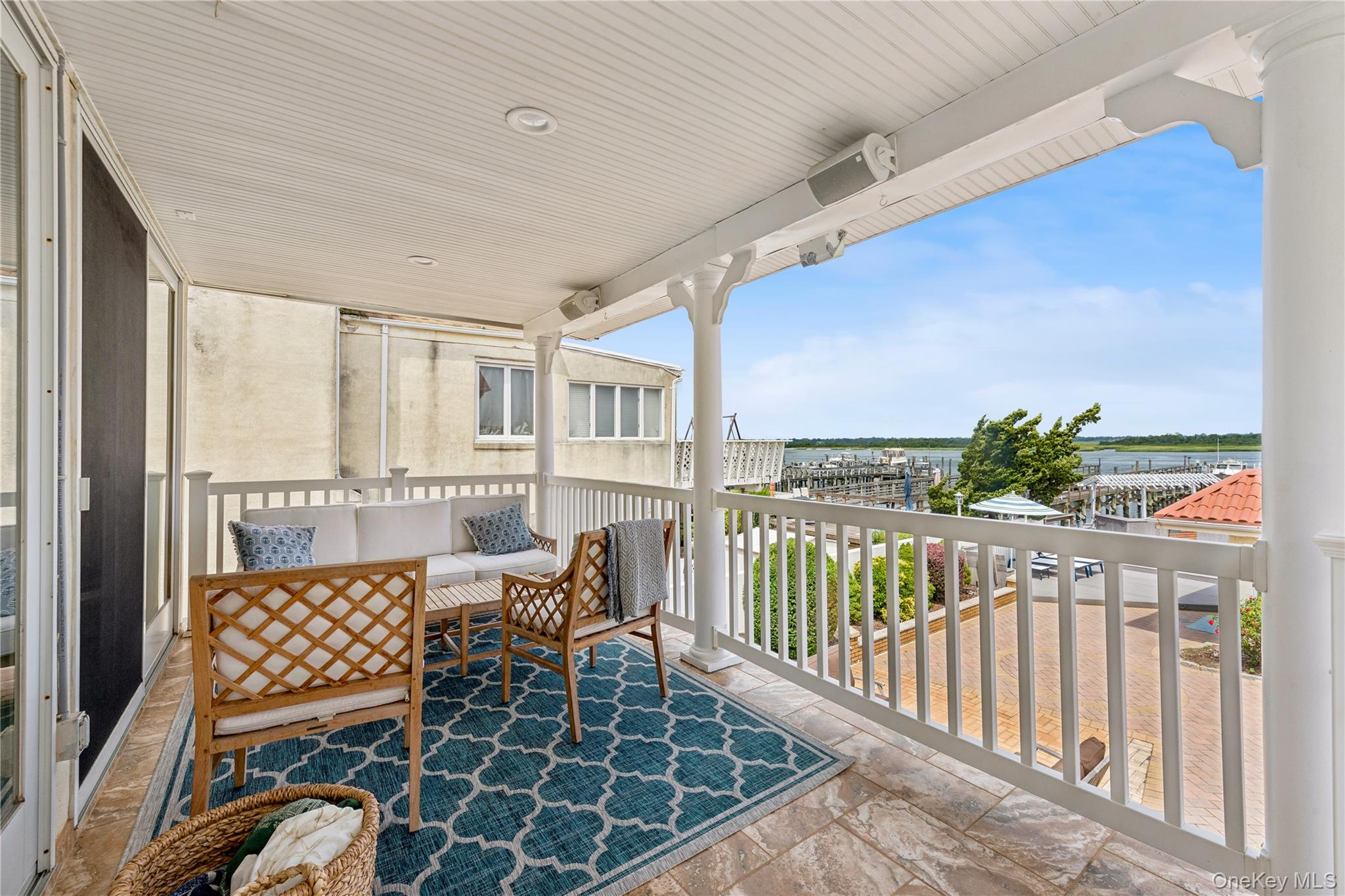 87 Bay Street – For Rent photo 3