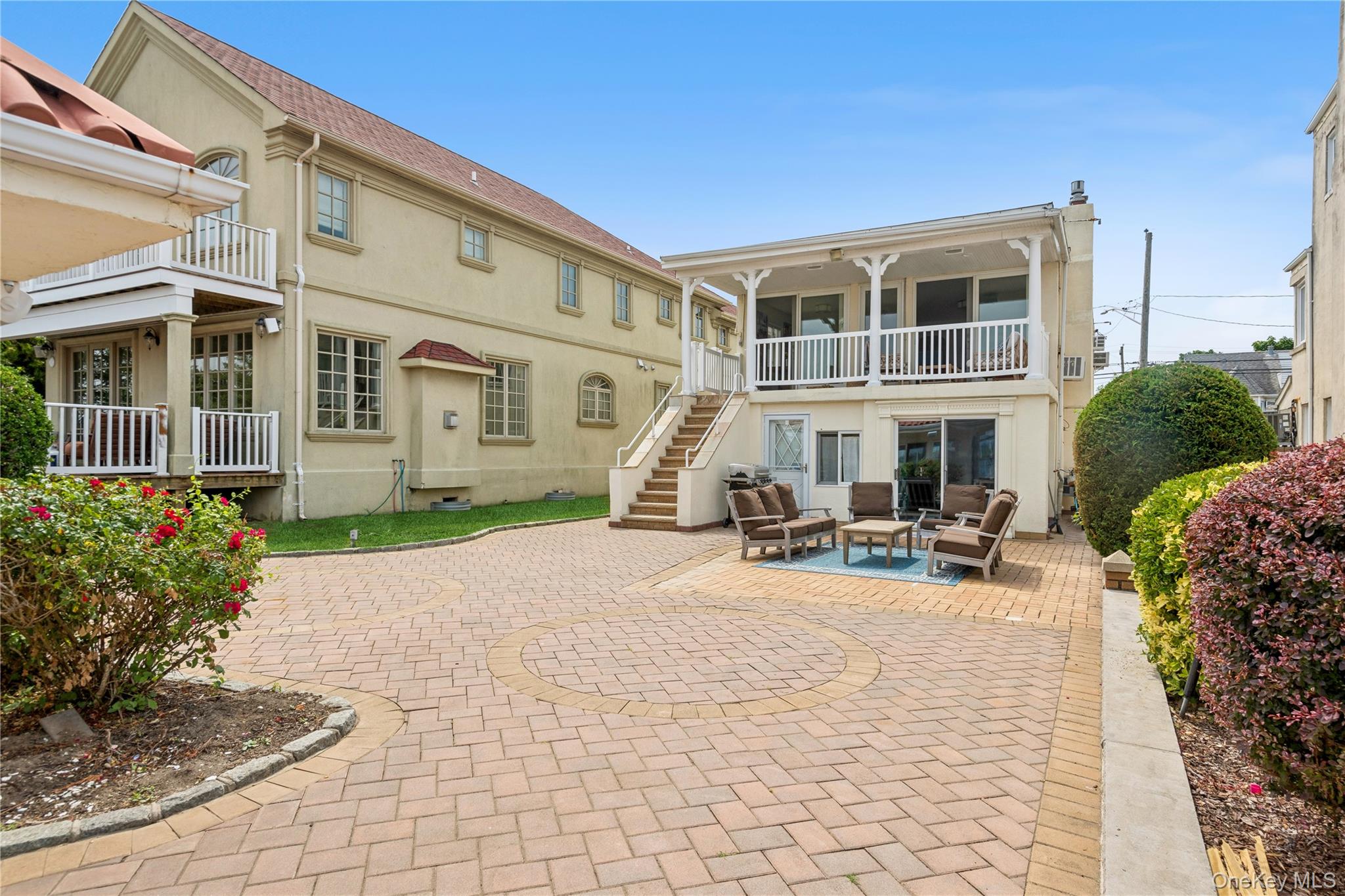 87 Bay Street – For Rent photo 28