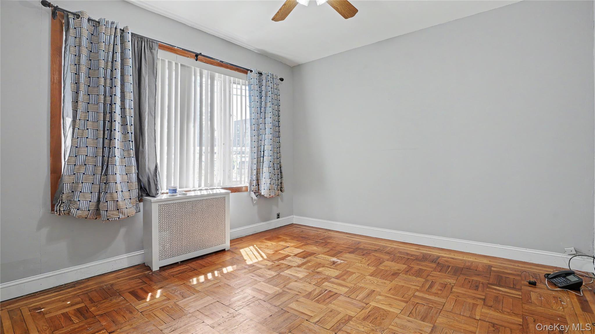 2977 Harding Avenue – For Sale photo 7