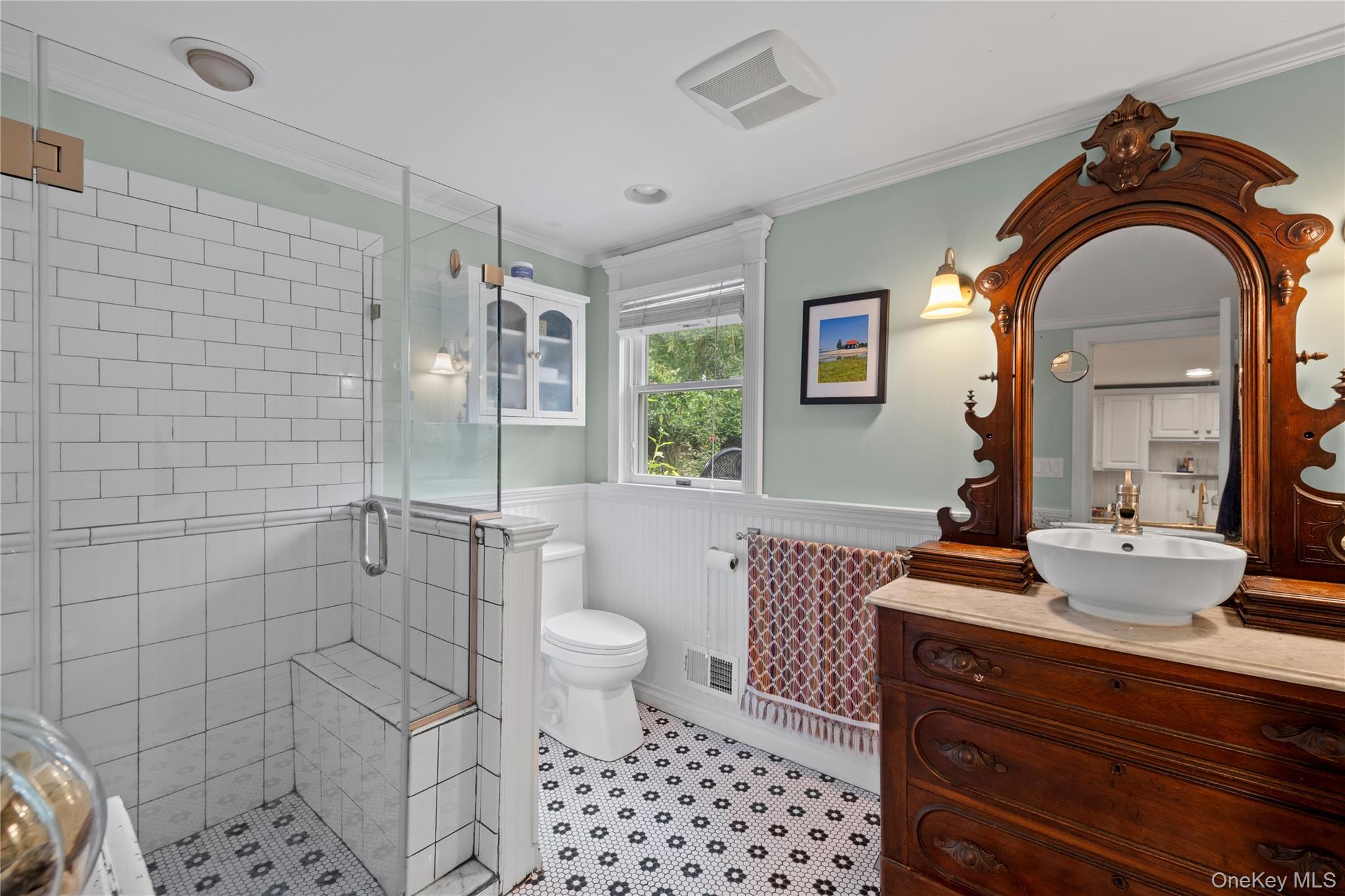 18 Walnut Avenue – For Rent photo 10