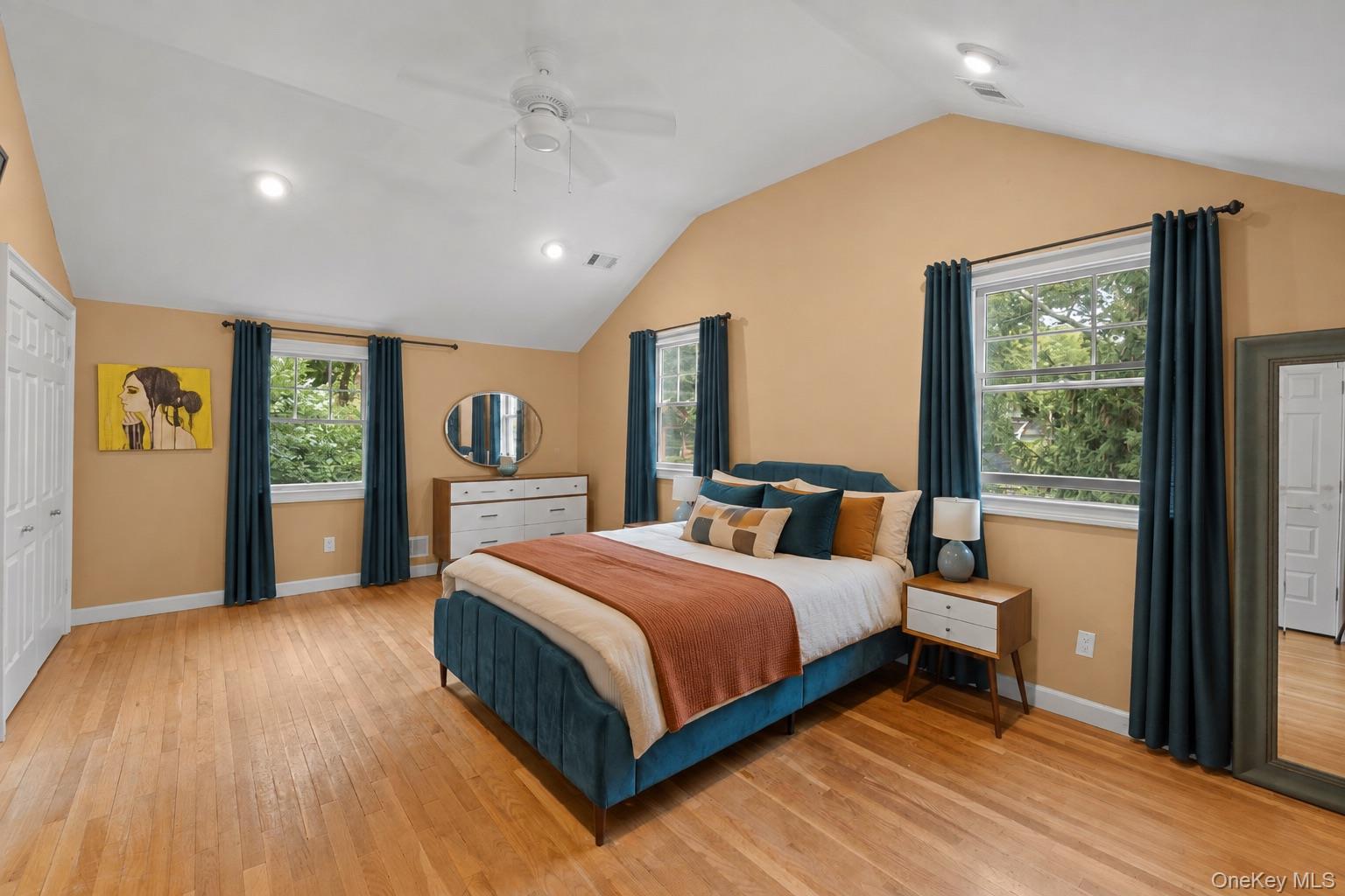 18 Walnut Avenue – For Rent photo 13
