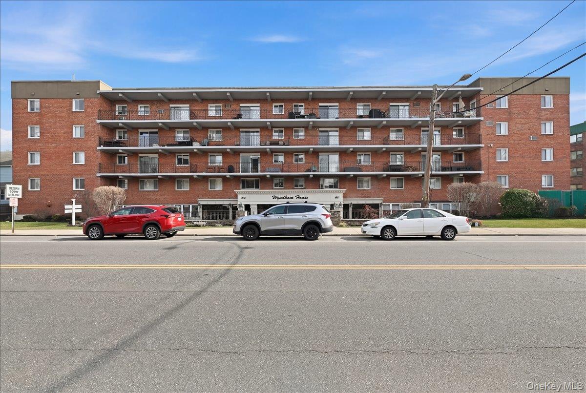 200 Atlantic Avenue, Unit 107 photo 3