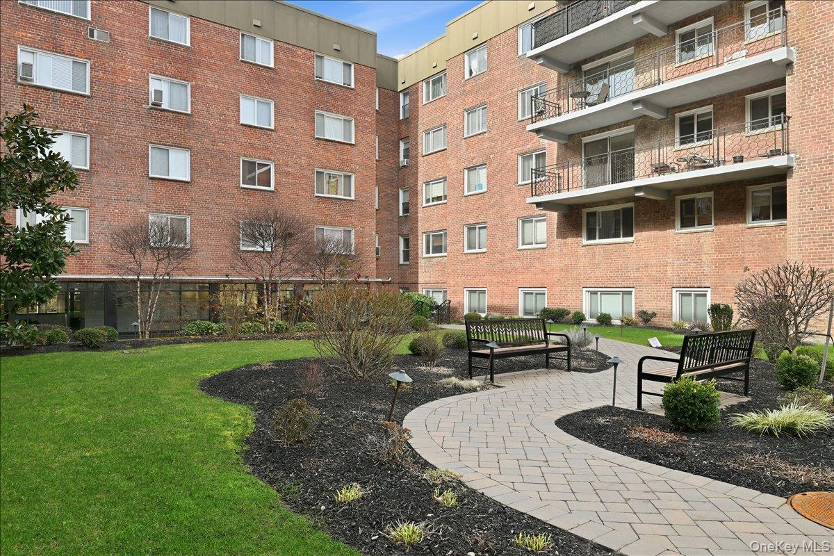 200 Atlantic Avenue, Unit 107 photo 32