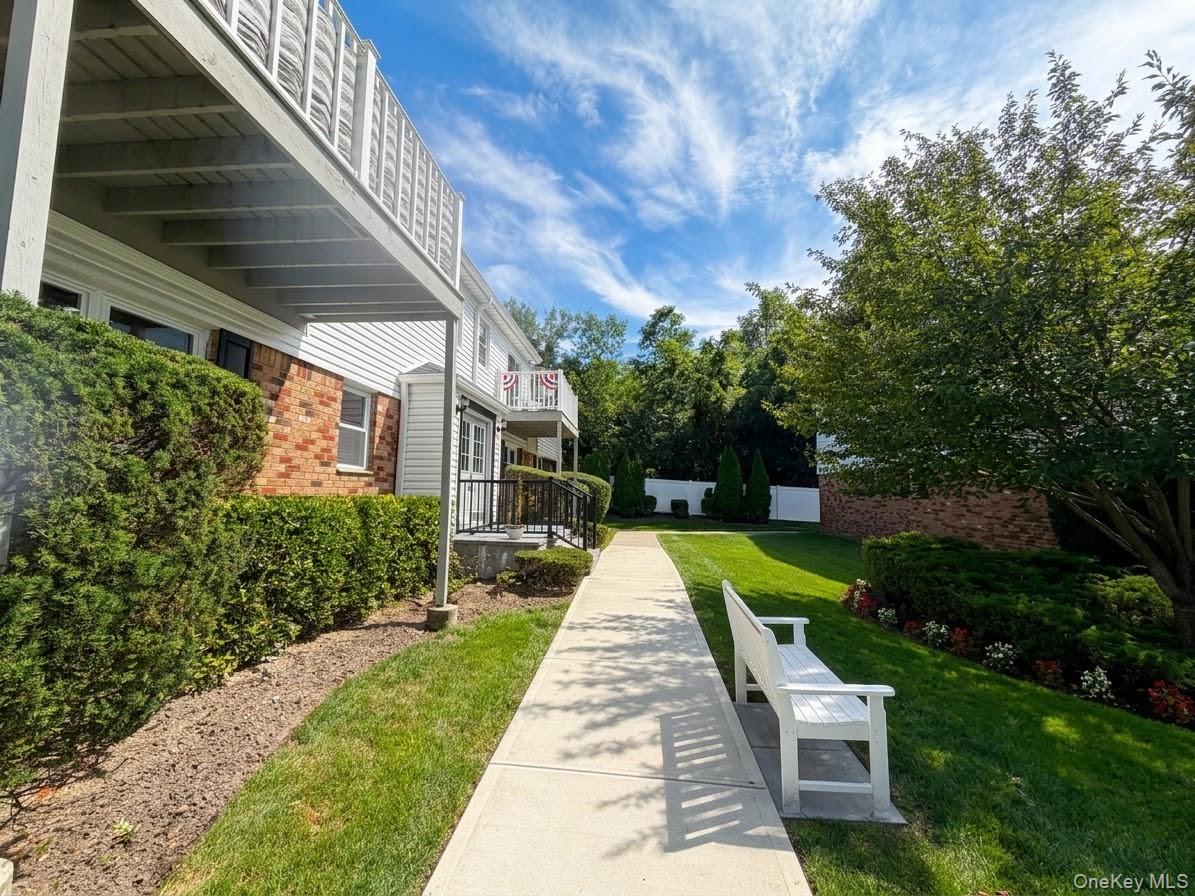 260-56 Waverly Ave, Unit 56 photo 15