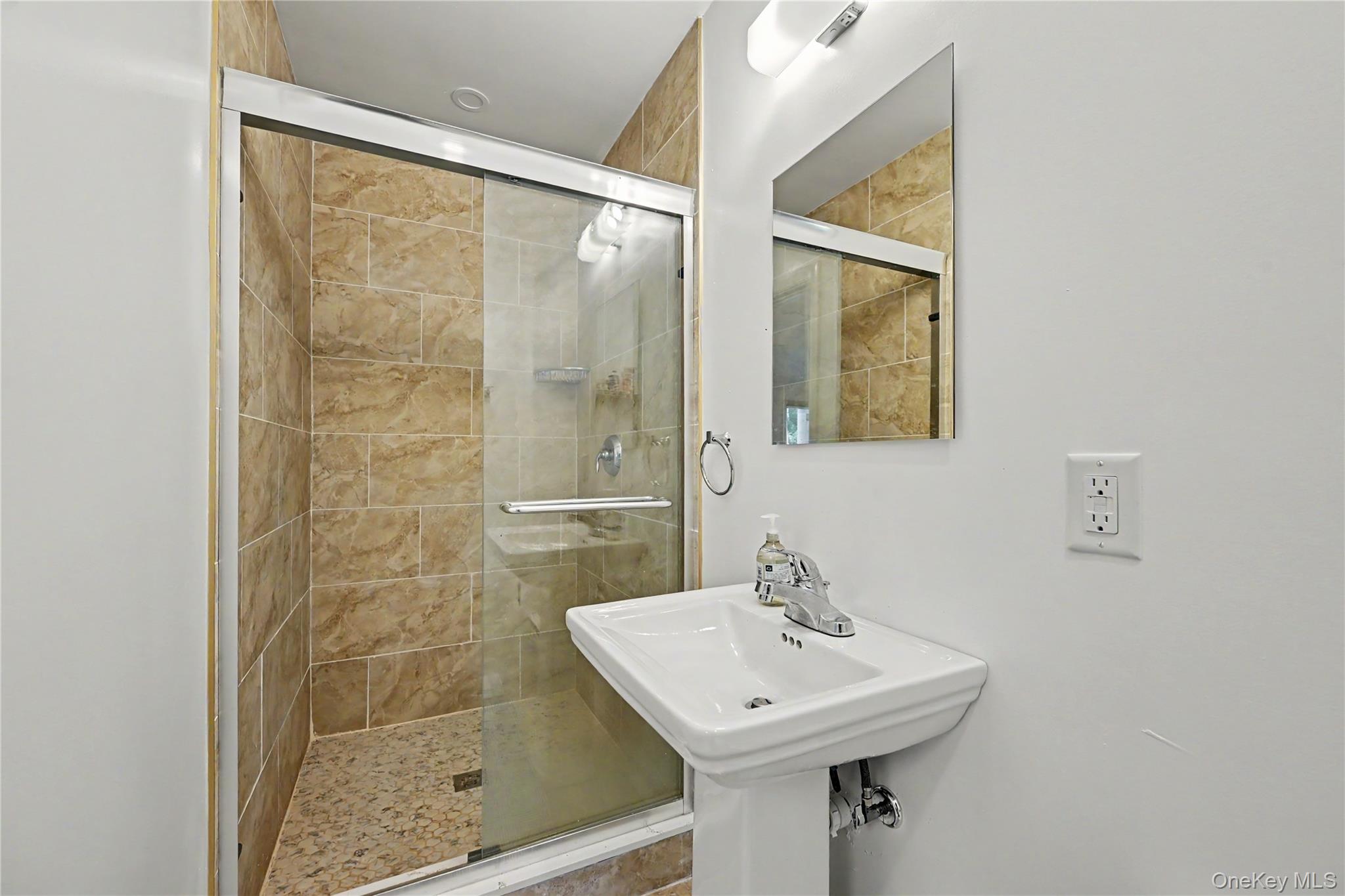 3725 Barger Street – For Sale photo 15