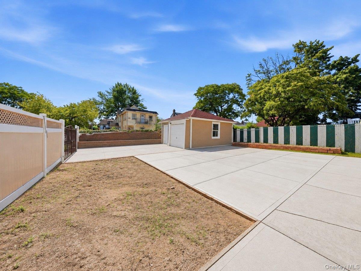 90-28 212th Street – For Sale photo 39