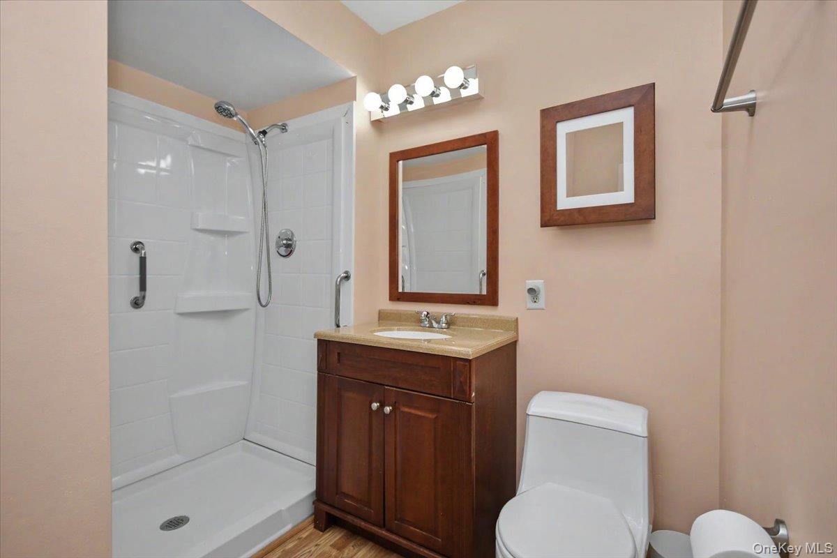 902 Commons Way, Unit D photo 19