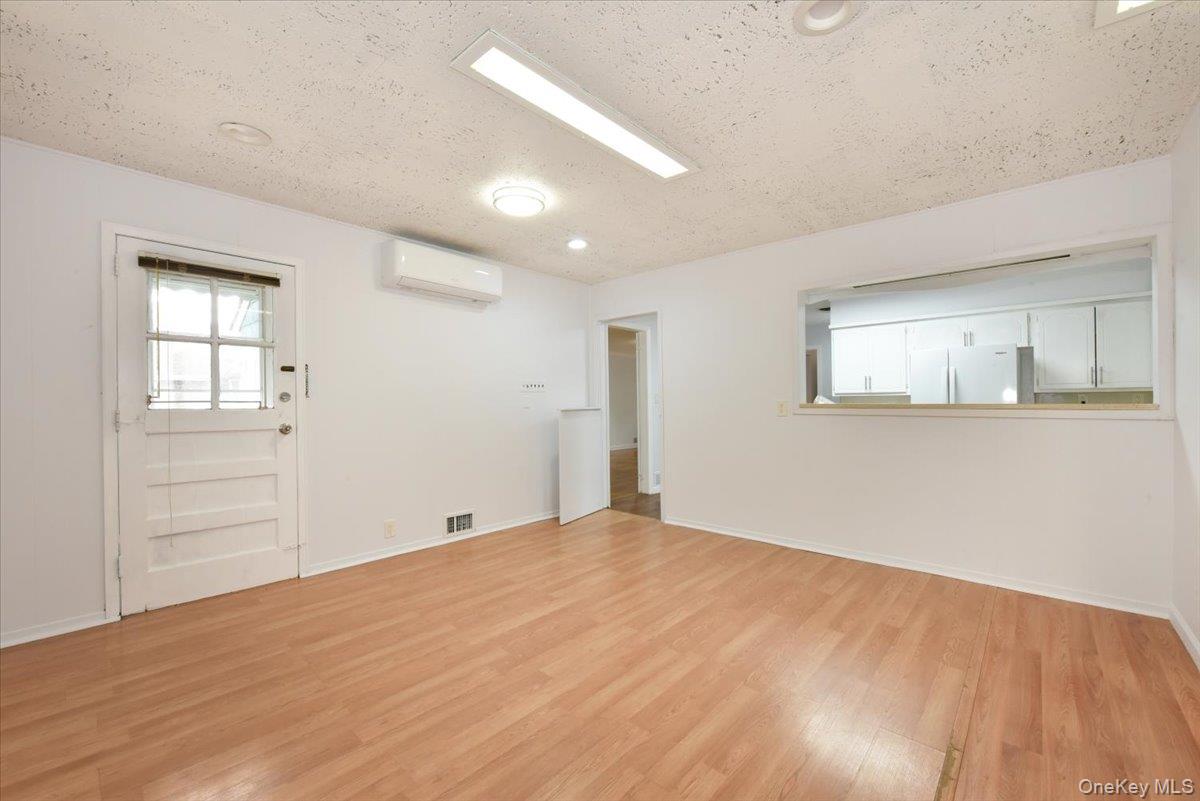 7515 196th Place – For Rent photo 5