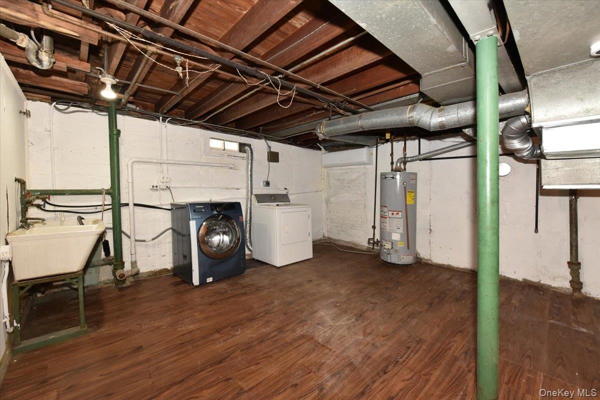 7515 196th Place – For Rent photo 14