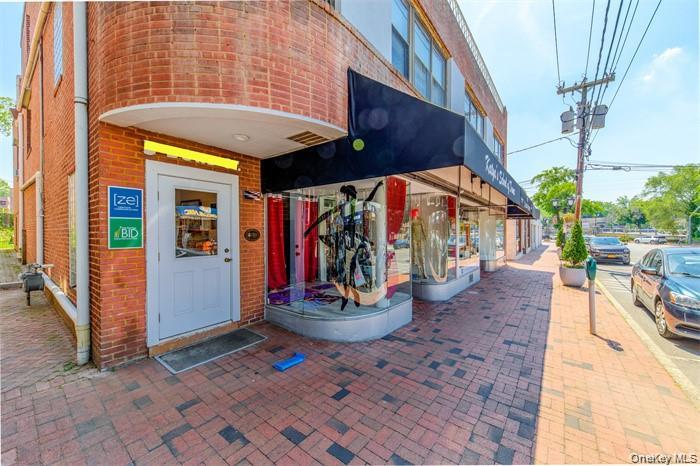5 Bond Street, Unit 1 photo 2