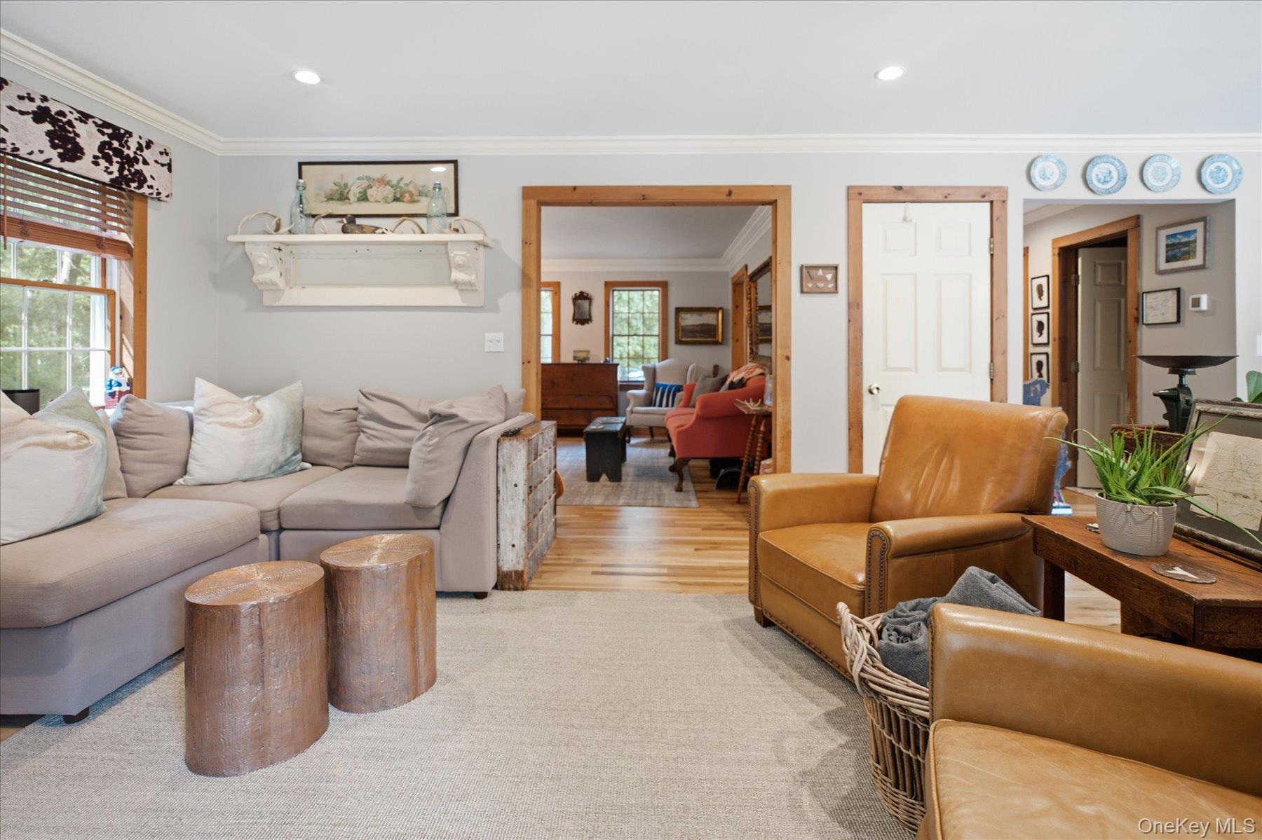 147B Old Country Road – For Sale photo 10