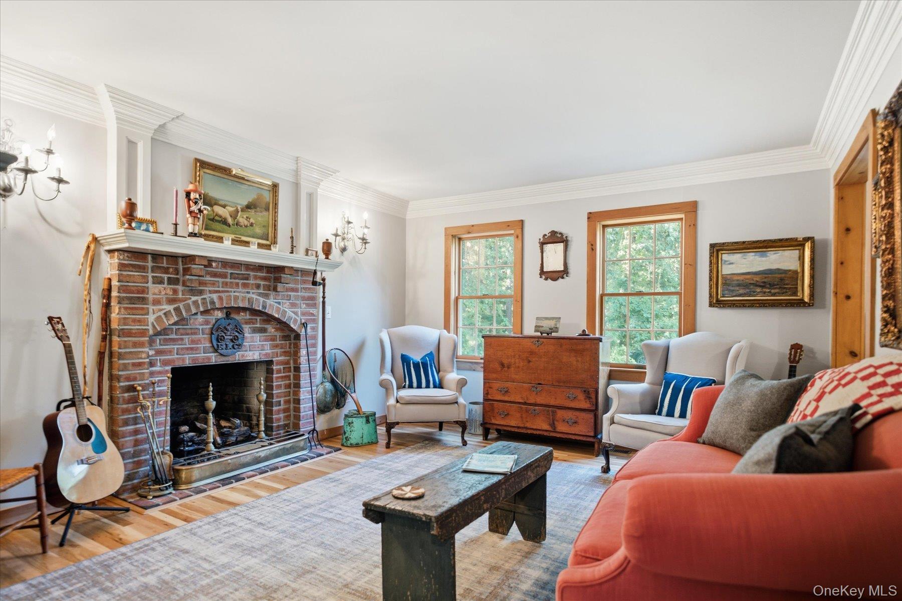 147B Old Country Road – For Sale photo 8