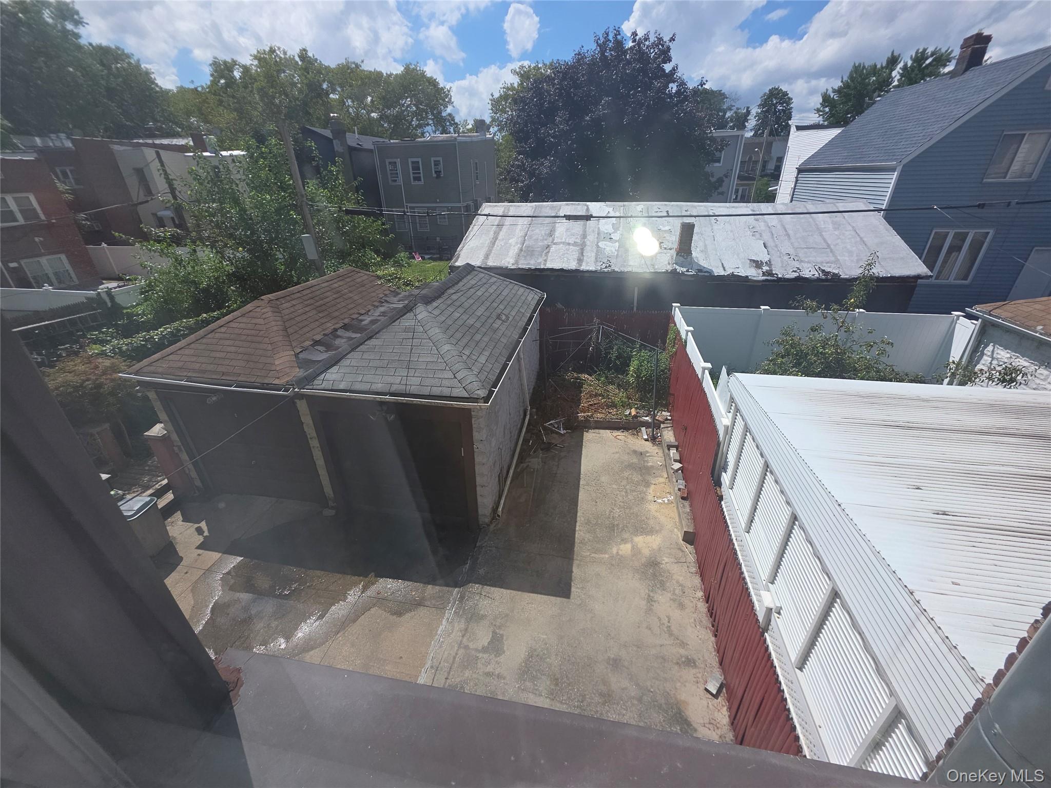 968 Albany Avenue – For Sale photo 20