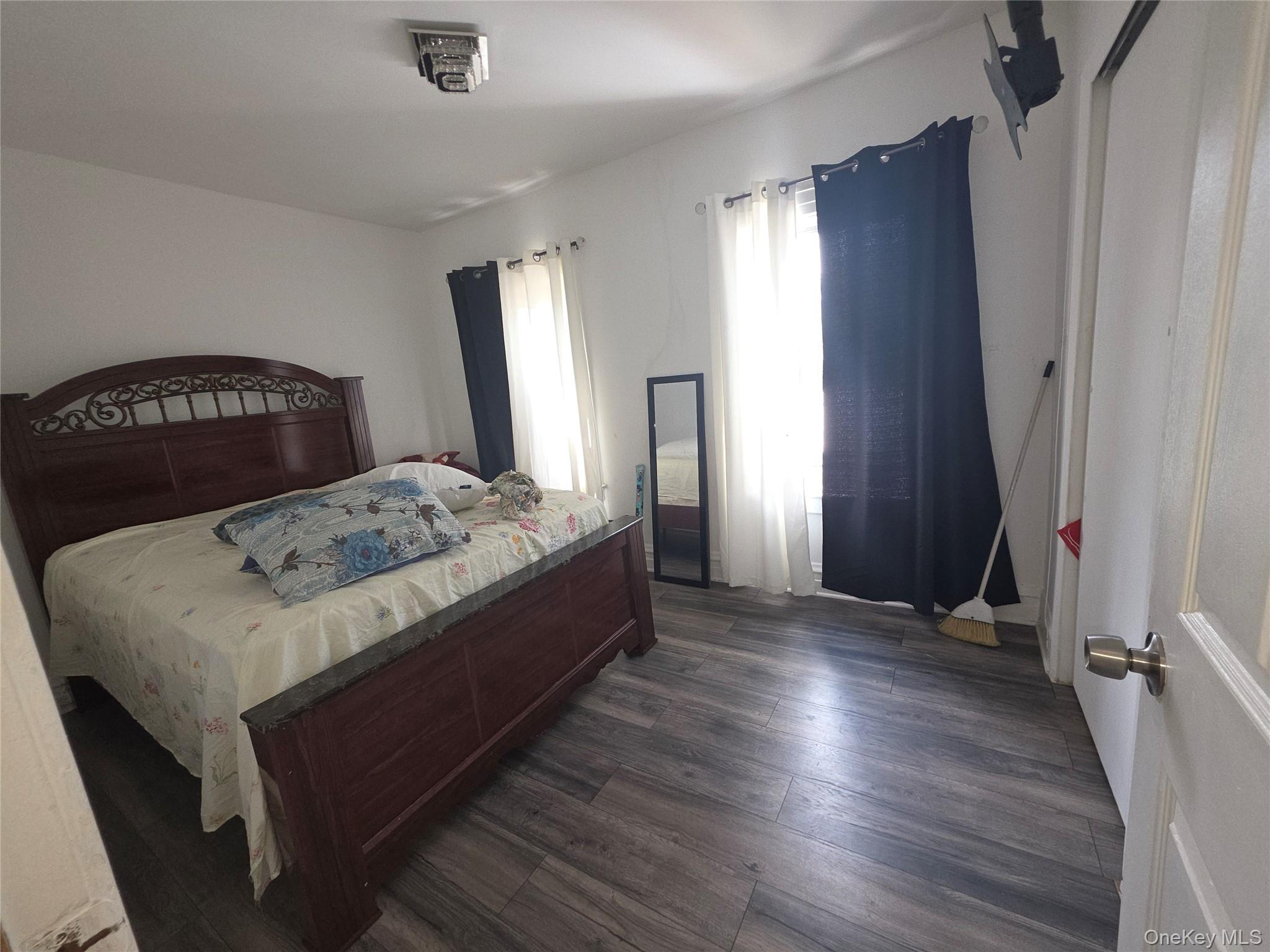 968 Albany Avenue – For Sale photo 18