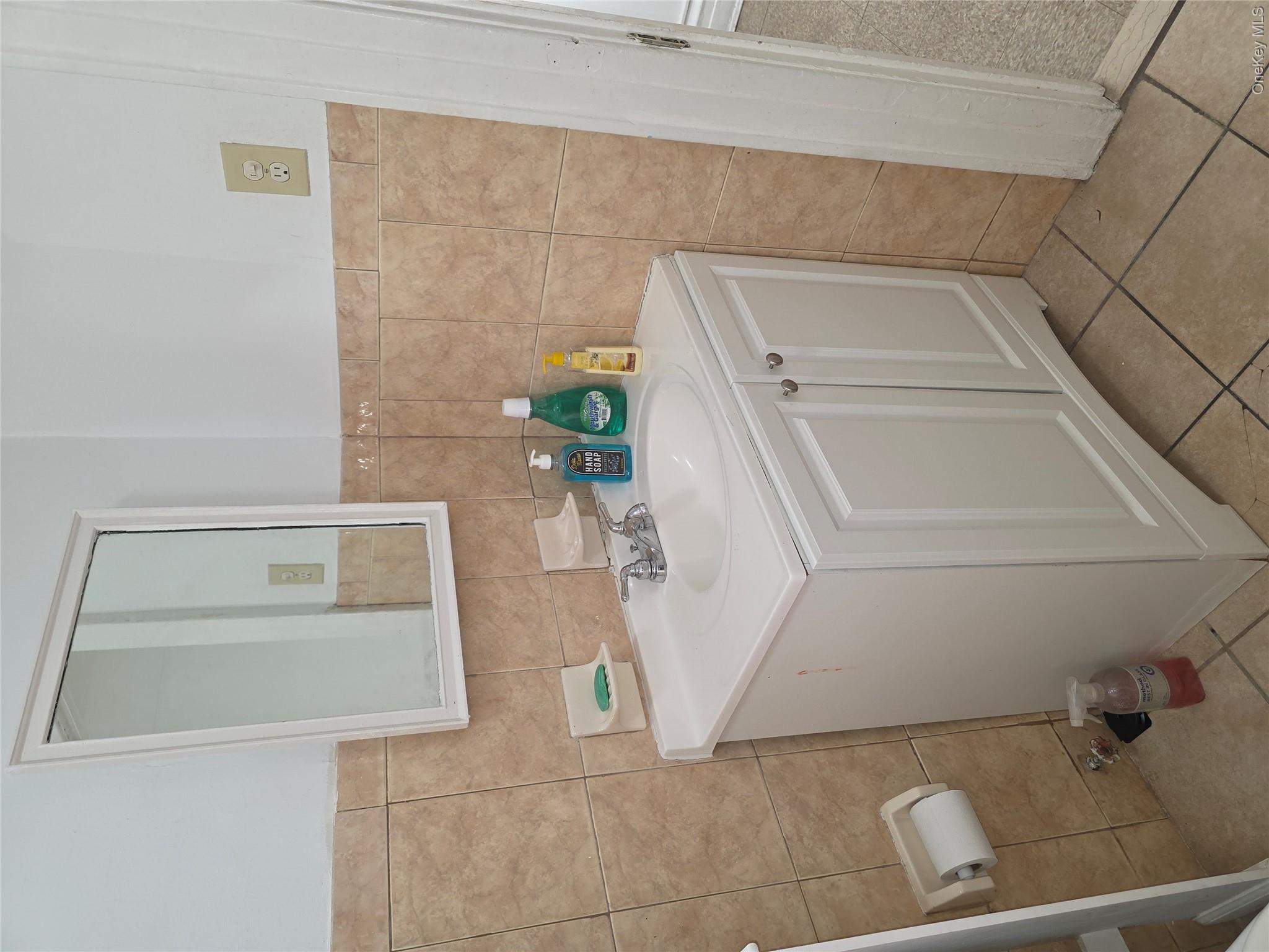 968 Albany Avenue – For Sale photo 15