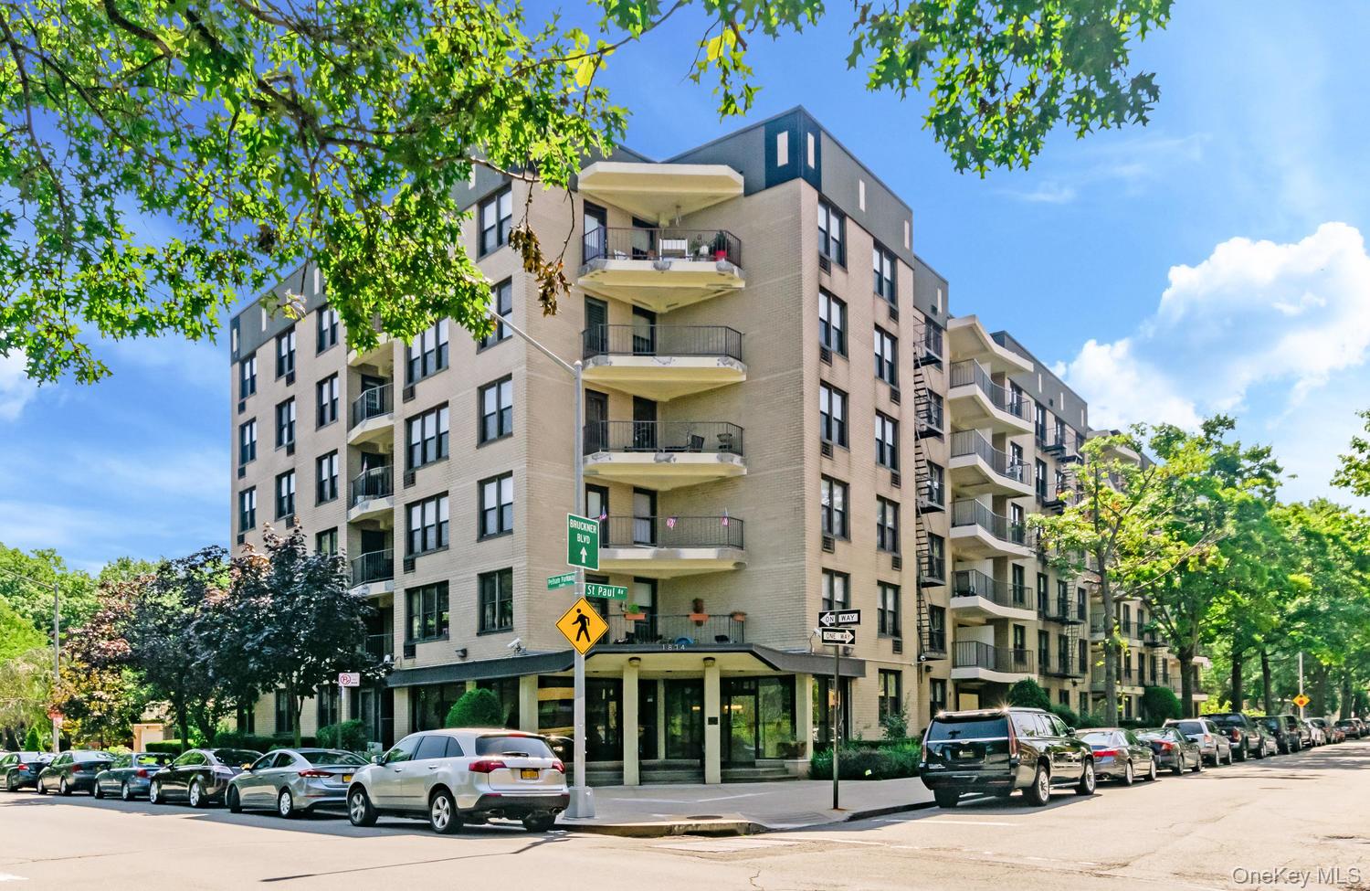 1874 Pelham Parkway S, Unit 2P photo 38