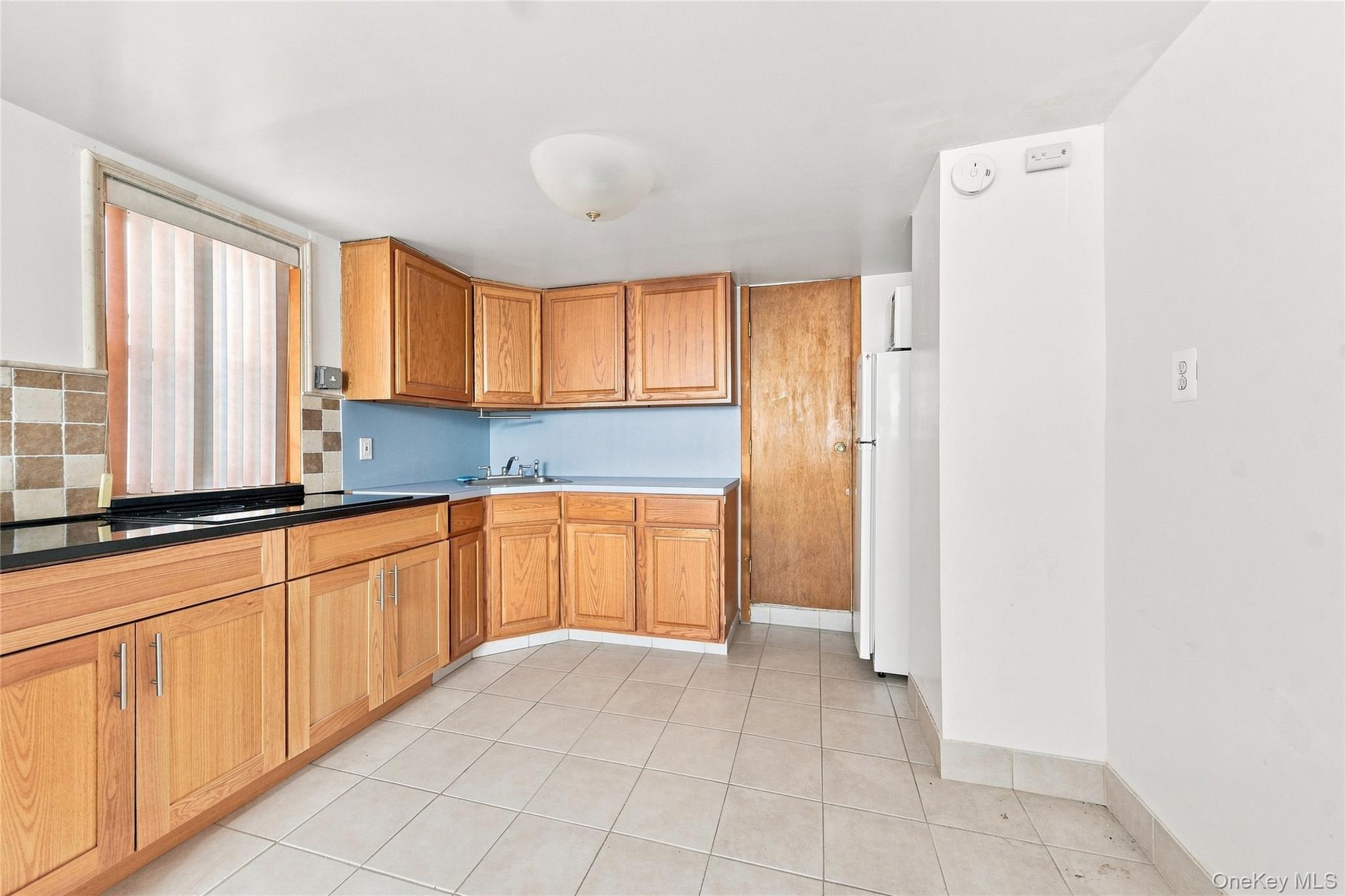 1921 Edison Avenue – For Sale photo 17