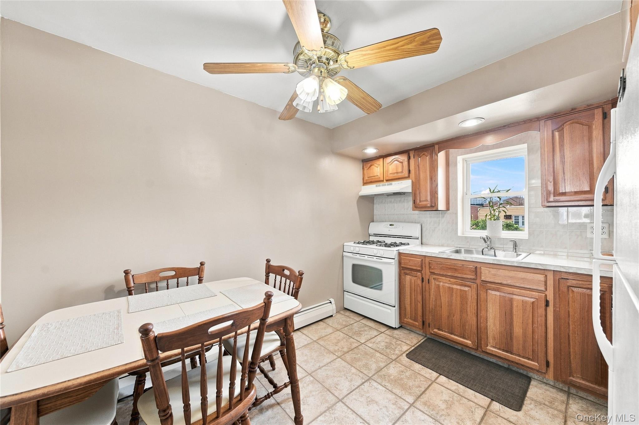 1921 Edison Avenue – For Sale photo 11