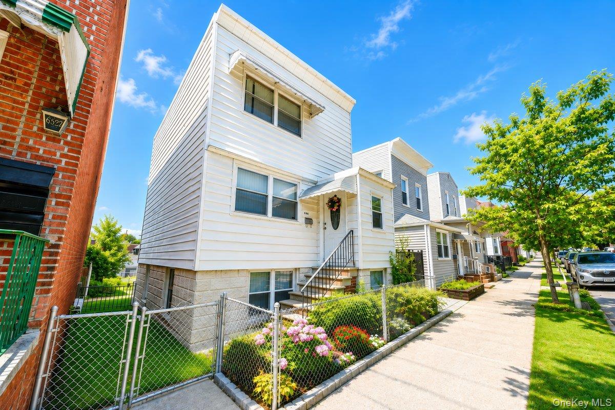 1921 Edison Avenue – For Sale