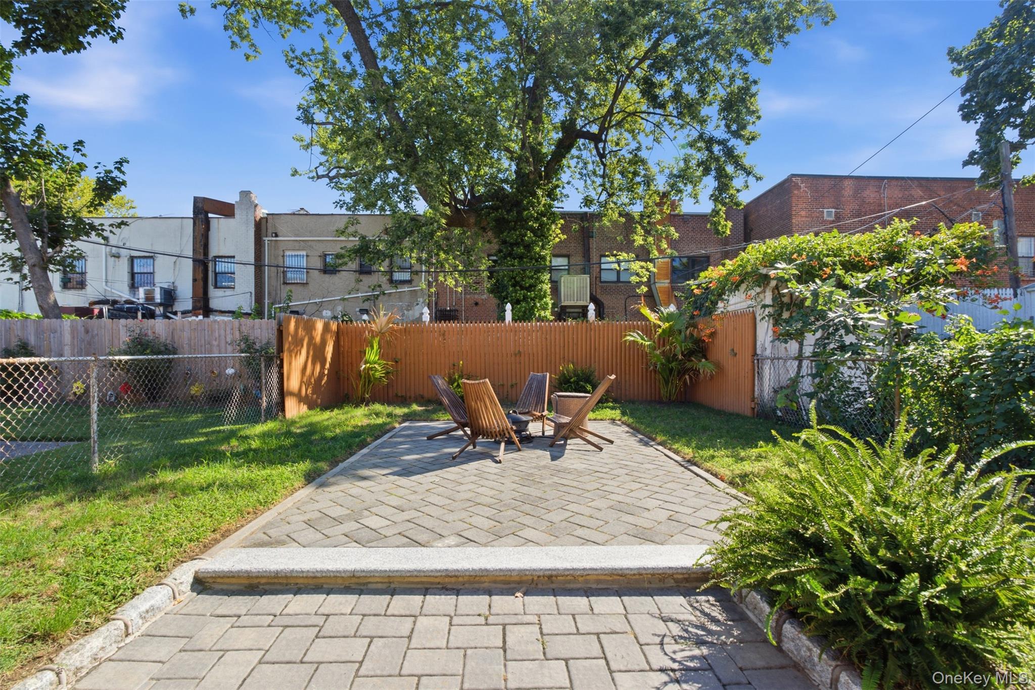 2110 Tomlinson Avenue – For Sale photo 43