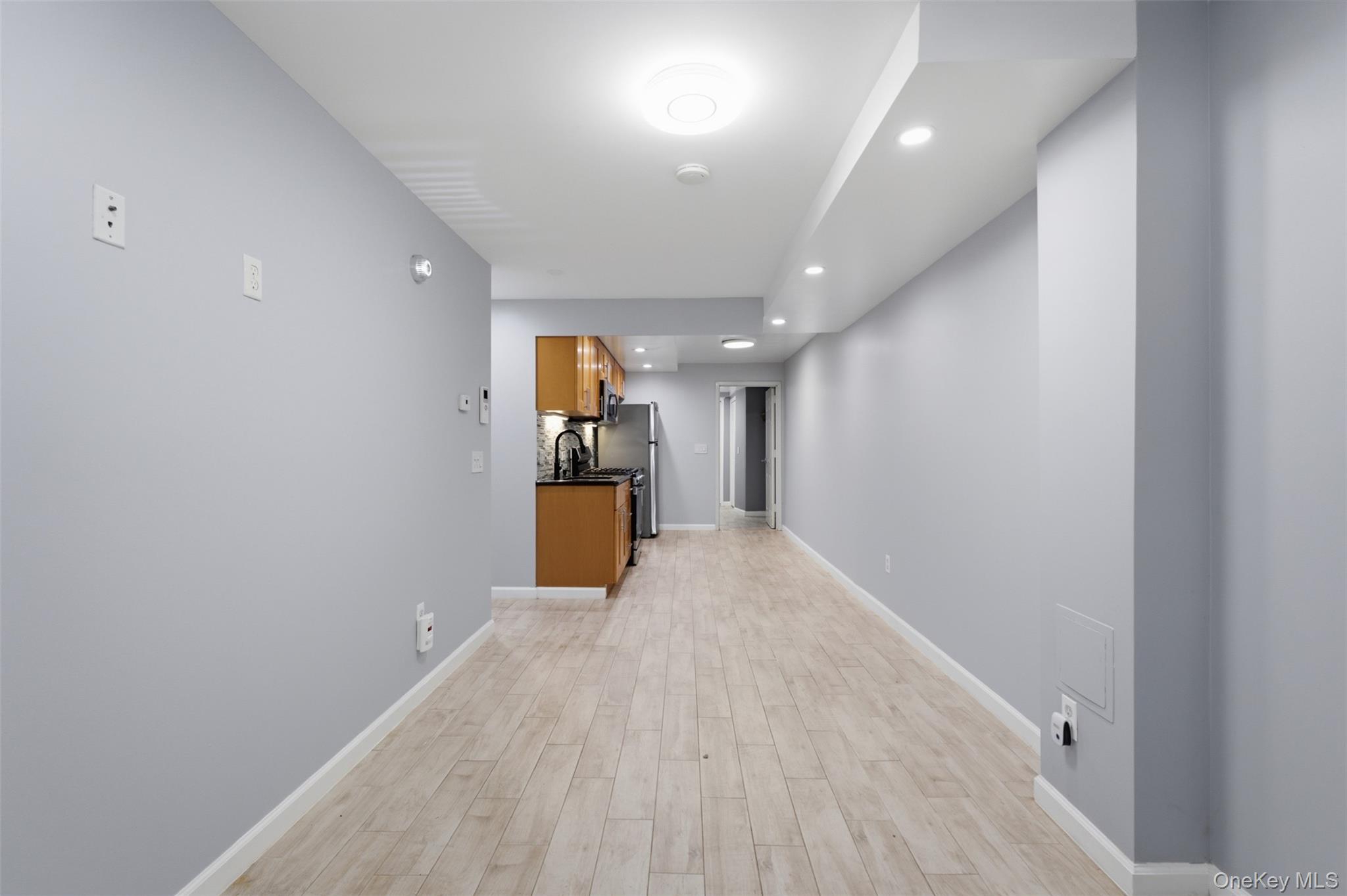 2110 Tomlinson Avenue – For Sale photo 35