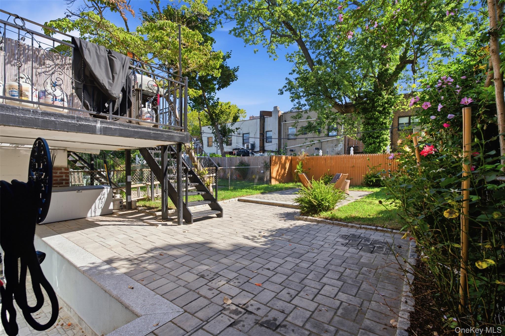 2110 Tomlinson Avenue – For Sale photo 42