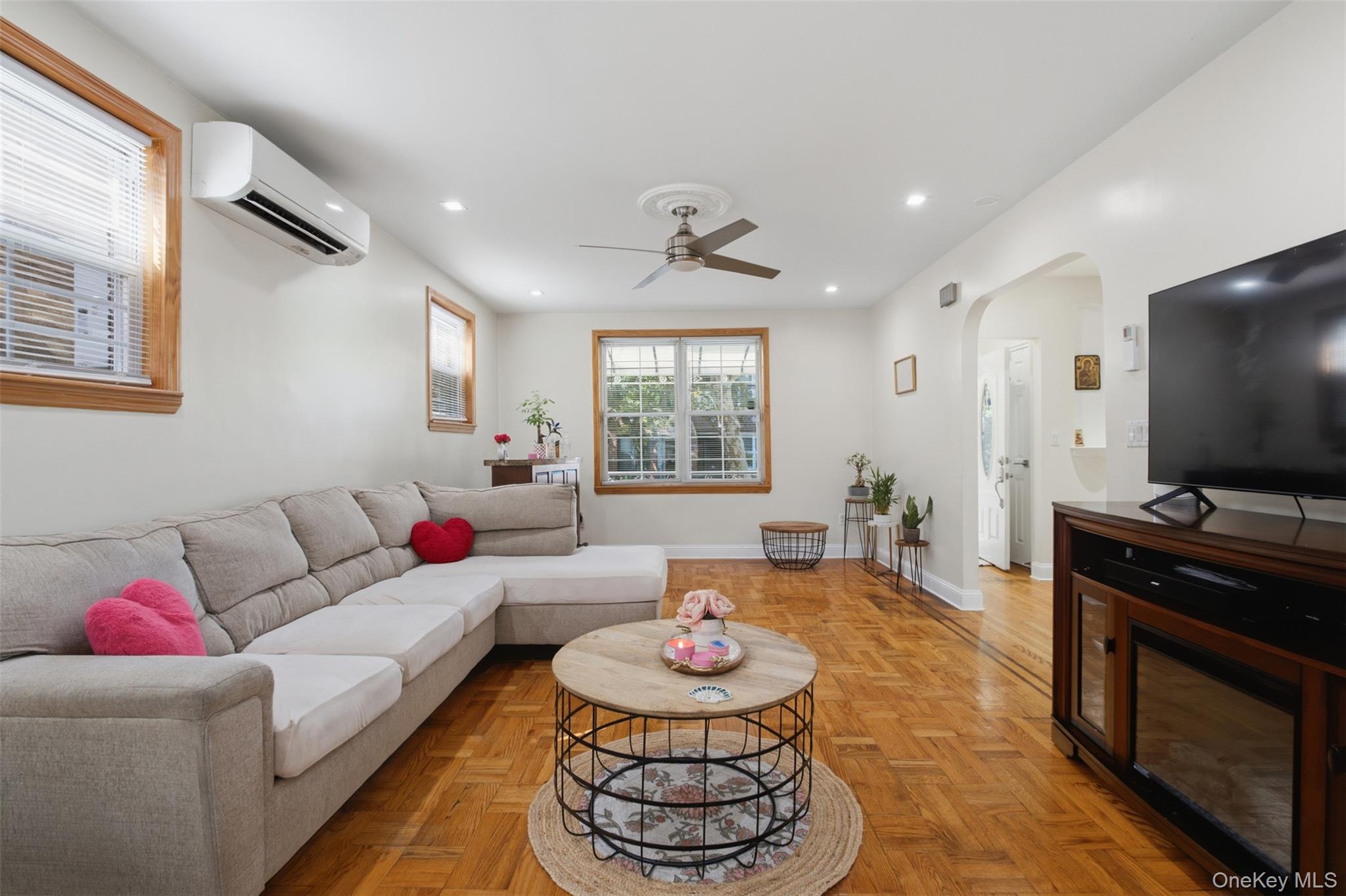 2110 Tomlinson Avenue – For Sale photo 12