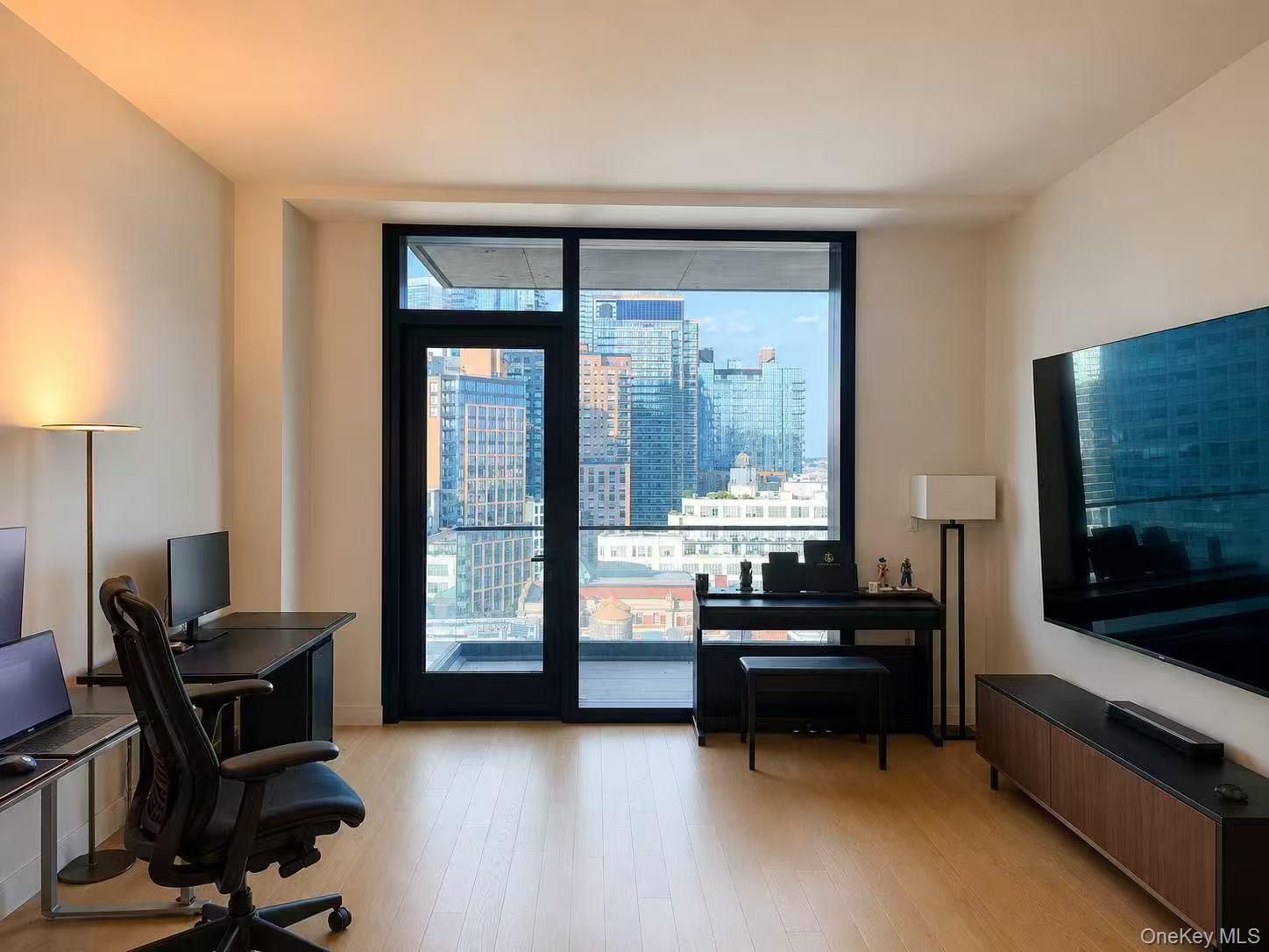 45-30 Pearson Street, Unit 15B photo 5