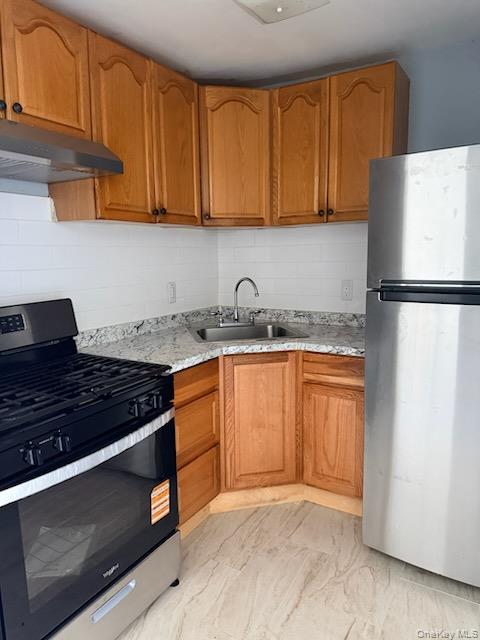 5041 61st Street – For Rent photo 3