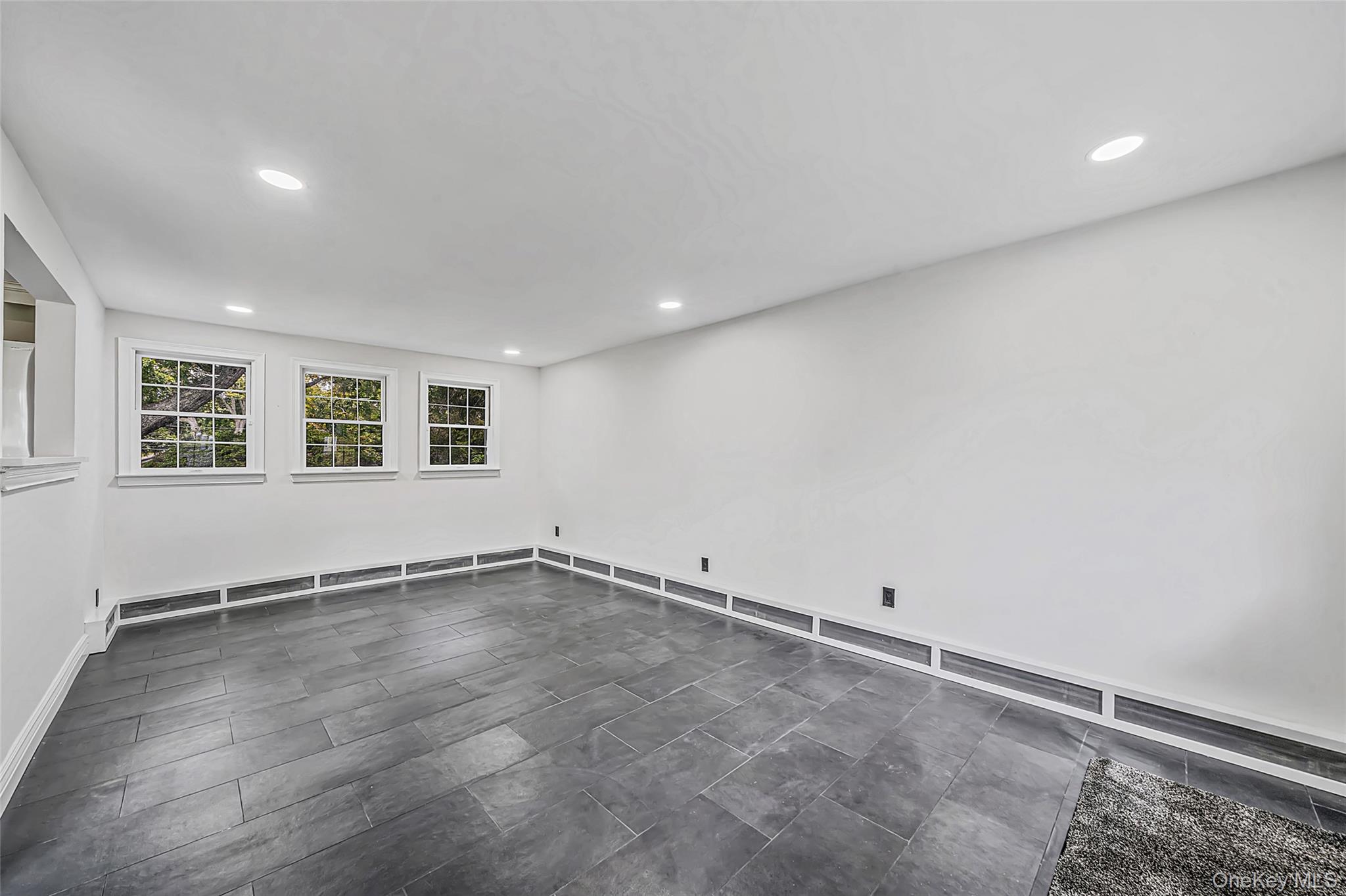 68 Oakdale Avenue – For Sale photo 8