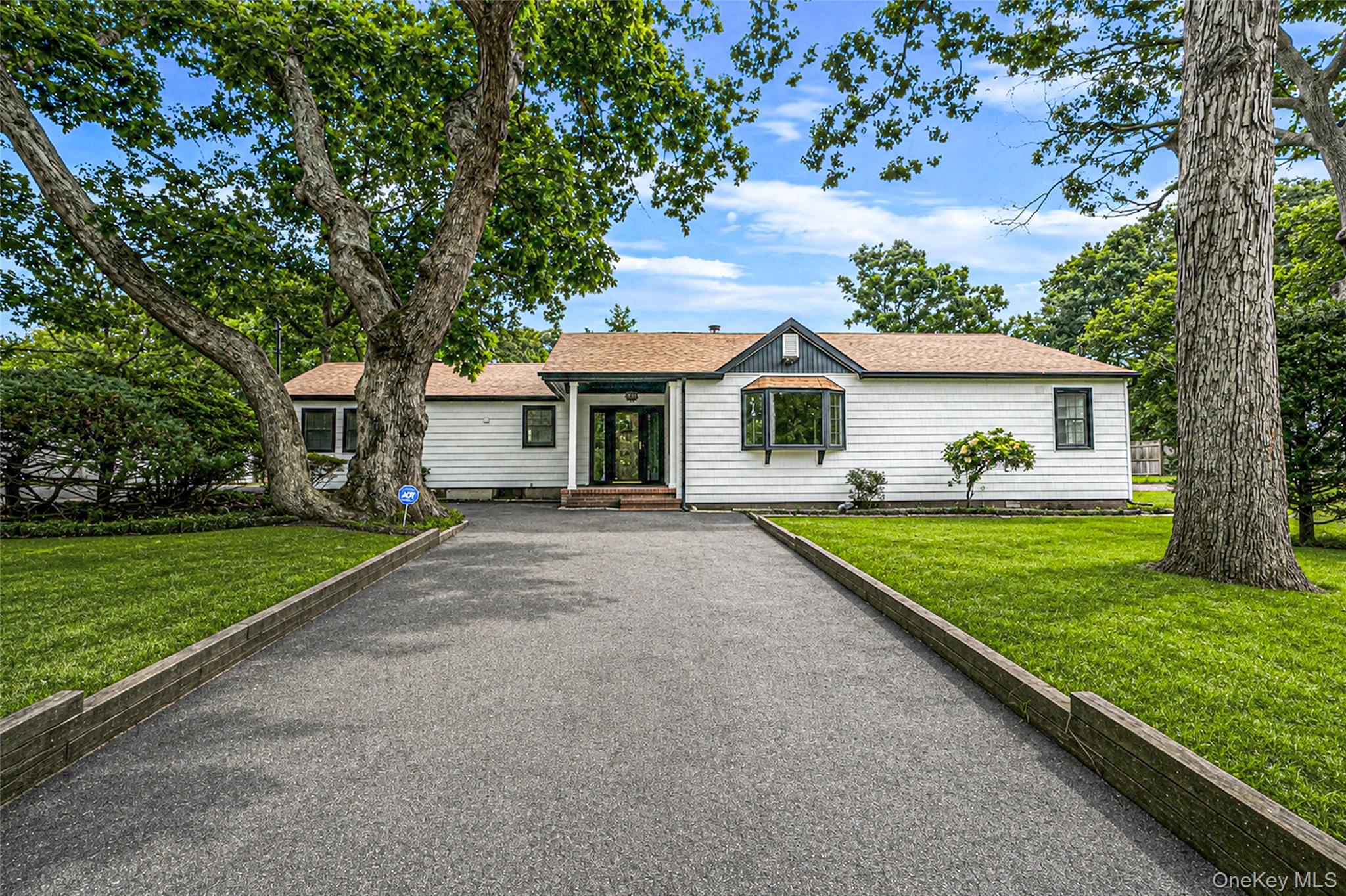 68 Oakdale Avenue – For Sale photo 3