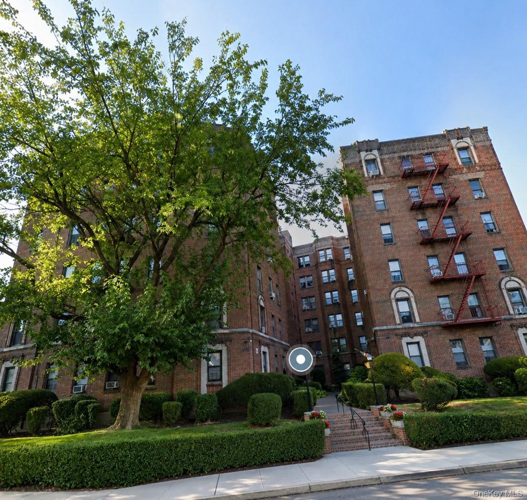 115-25 84th Avenue, Unit 6K