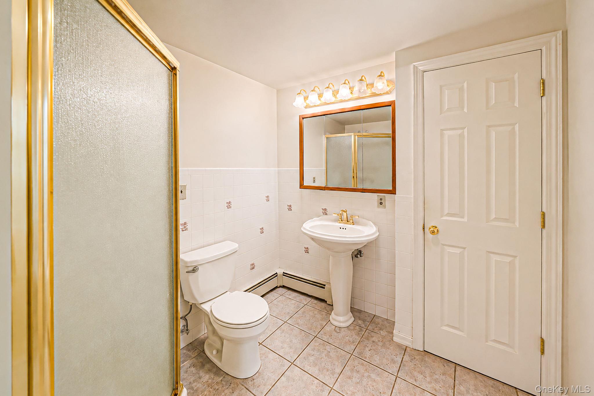 14 Roosevelt Avenue – For Sale photo 37