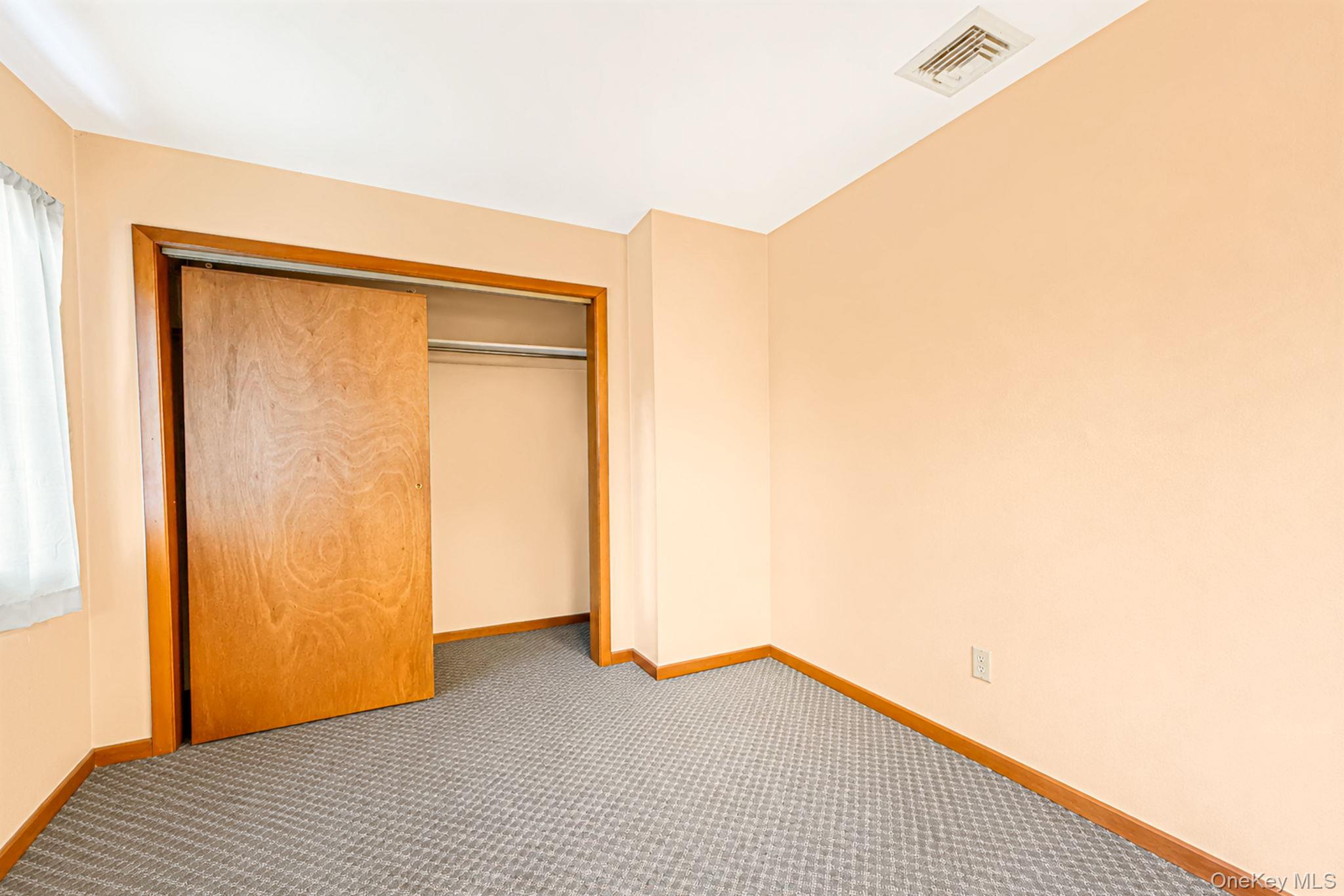 14 Roosevelt Avenue – For Sale photo 24