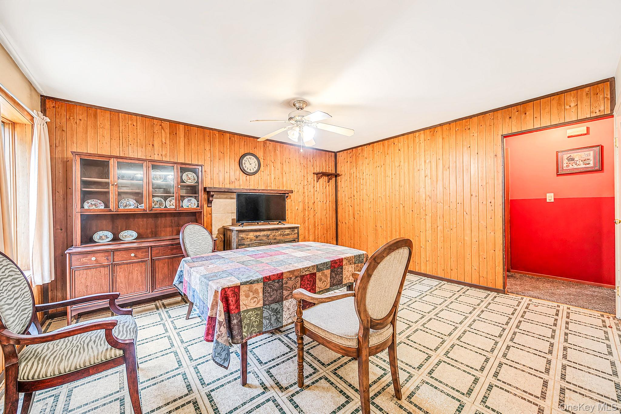 14 Roosevelt Avenue – For Sale photo 14