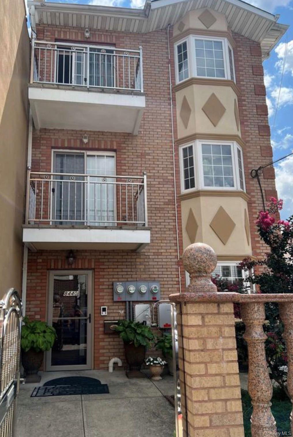 8440 102nd Avenue, Unit 3rd FL