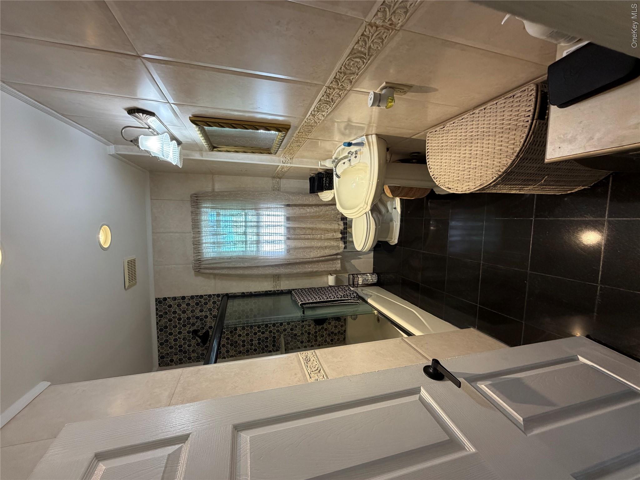 382 Daub Avenue – For Sale photo 10