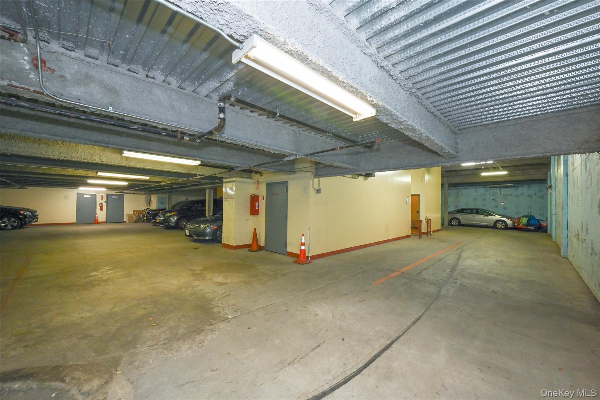 71-77 159th Street, Unit P6 photo 16