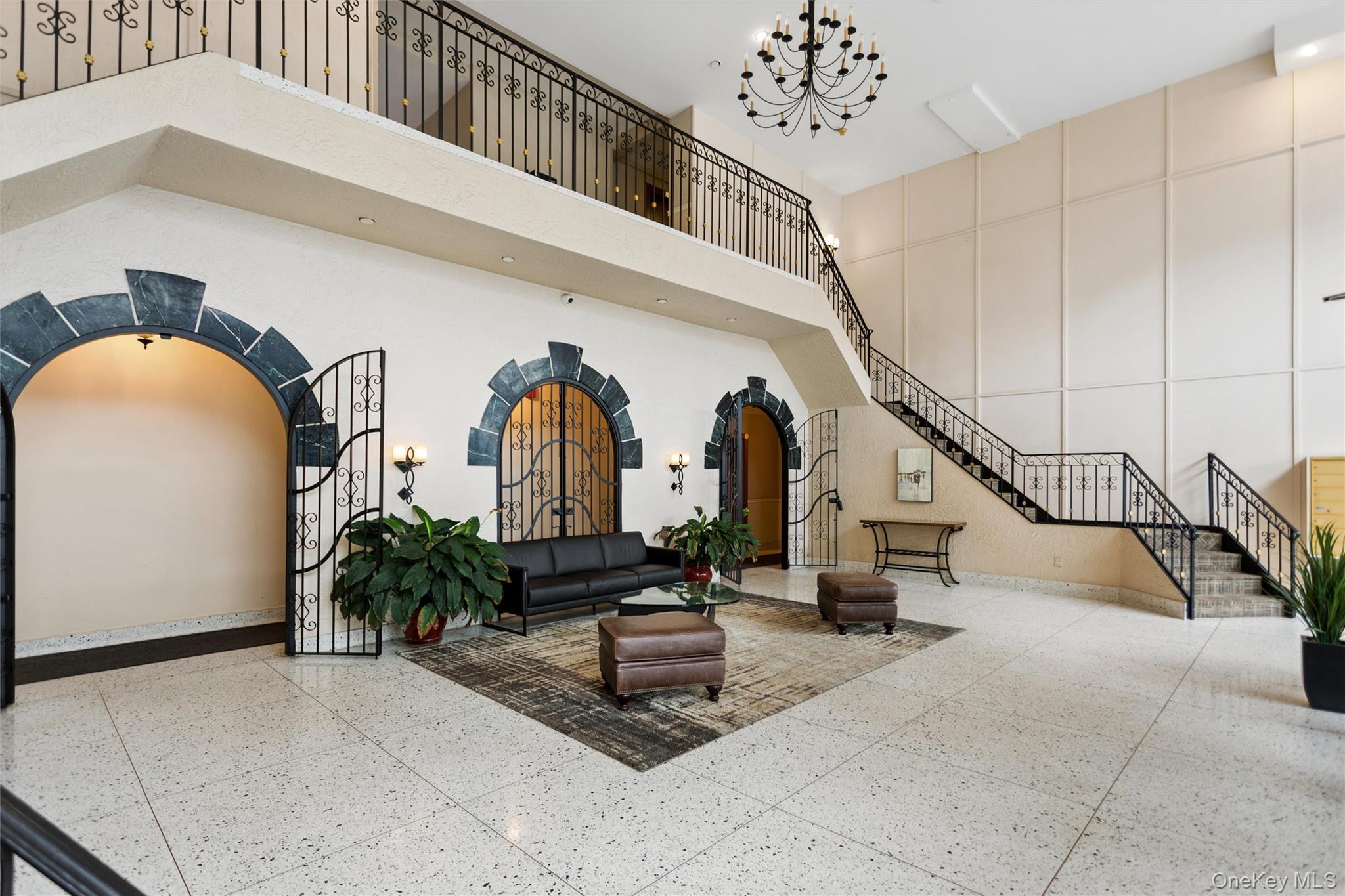 370 W Broadway, Unit 1D photo 20